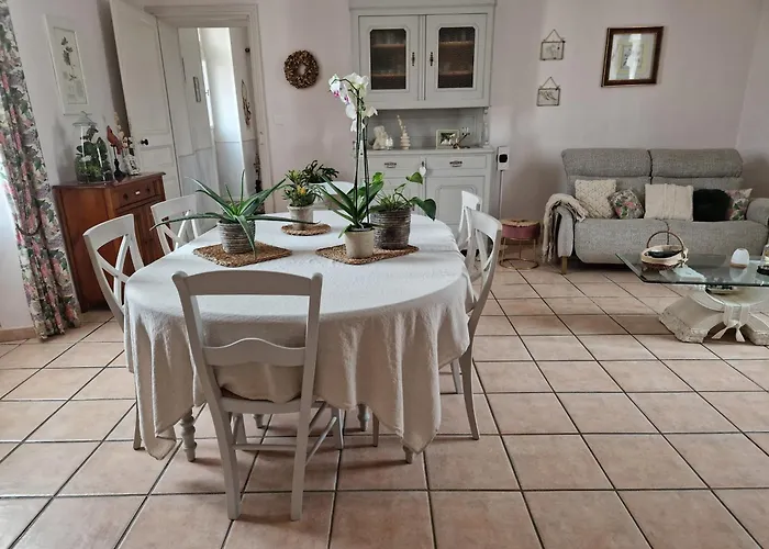 Le Logis De La Lande