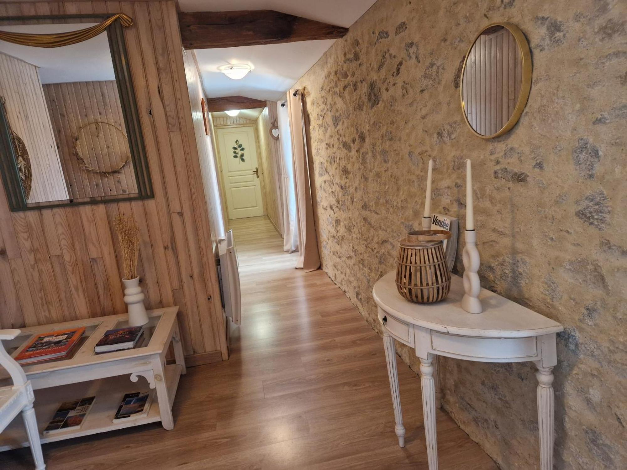 Le Logis De La Lande Guest house